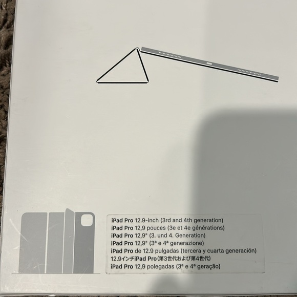 iPad Smart Folio Black for iPad Pro 12.9 inch 3rd and 4th Generation - Picture 3 of 8